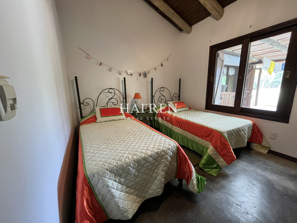 Casa ID.252 - Venta de casa en El Quijote, ubicacion privilegiada!