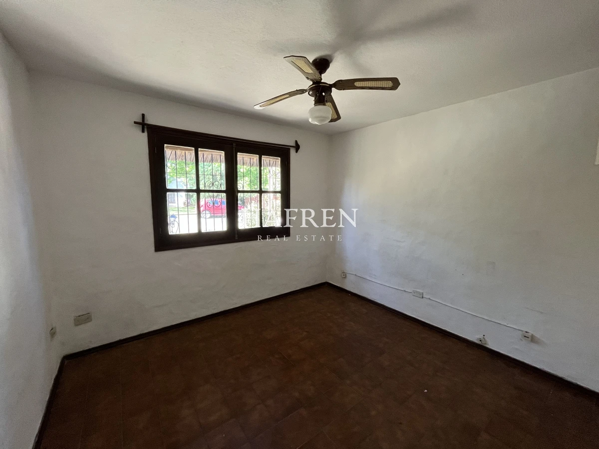 Casa ID.47 - Venta de casa en Altos del Pinar, 4 dormitorios y 2 baños