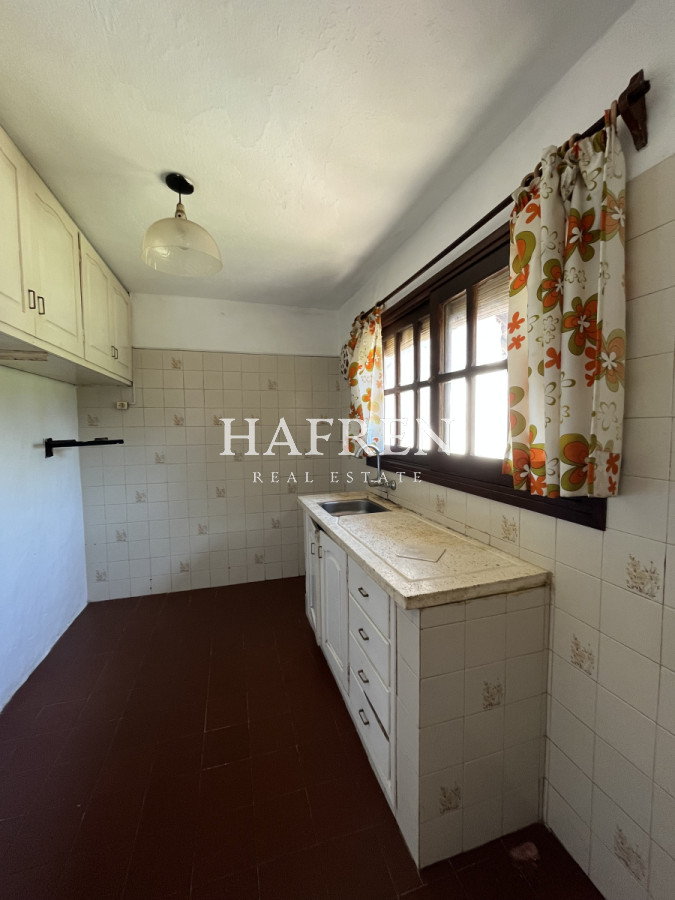 Casa ID.47 - Venta de casa en Altos del Pinar, 4 dormitorios y 2 baños