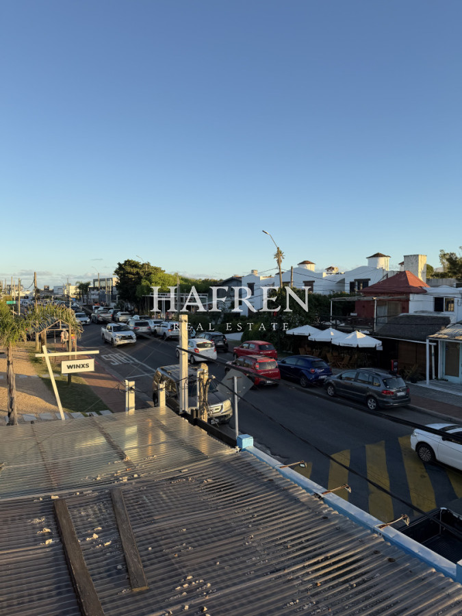 Local Comercial ID.265 - Venta de local sobre Ruta 10 , ubicacion privilegiada, gran potencial!