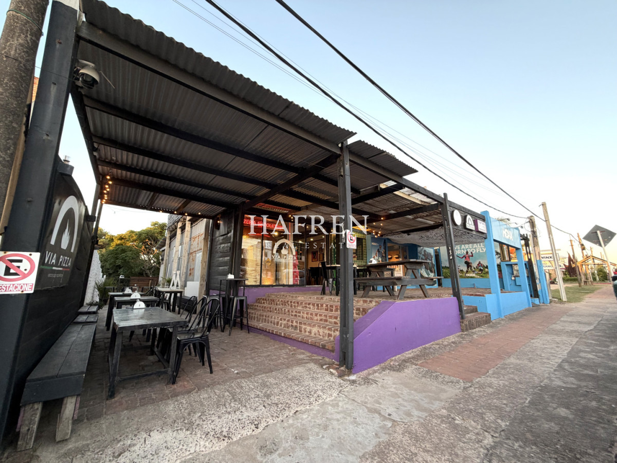 Local Comercial ID.265 - Venta de local sobre Ruta 10 , ubicacion privilegiada, gran potencial!