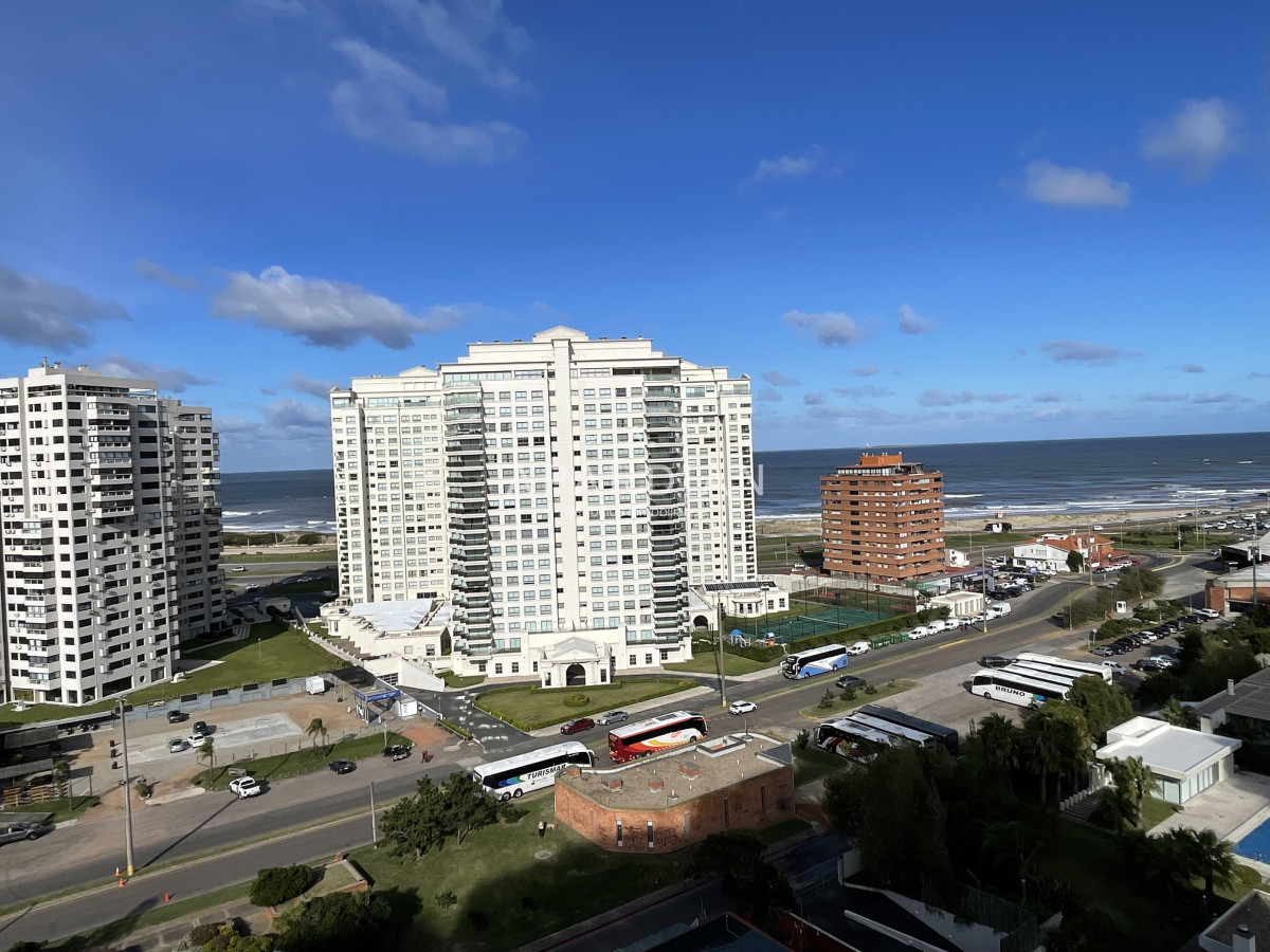 Apartamento ID.21097771 - En venta Playa Mansa