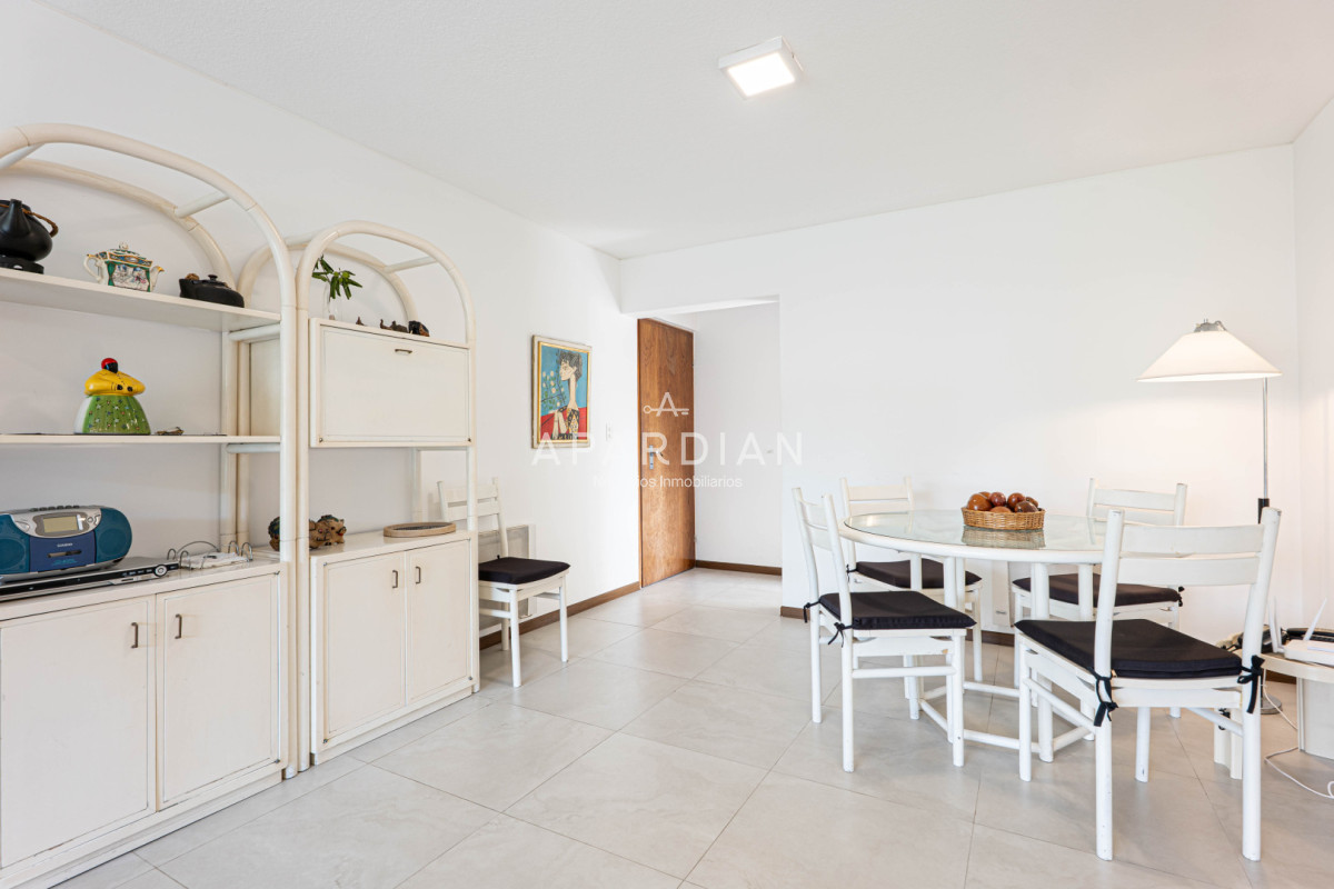Apartamento ID.21099290 - Apartamento en venta - Roosevelt - 2 dormitorios 