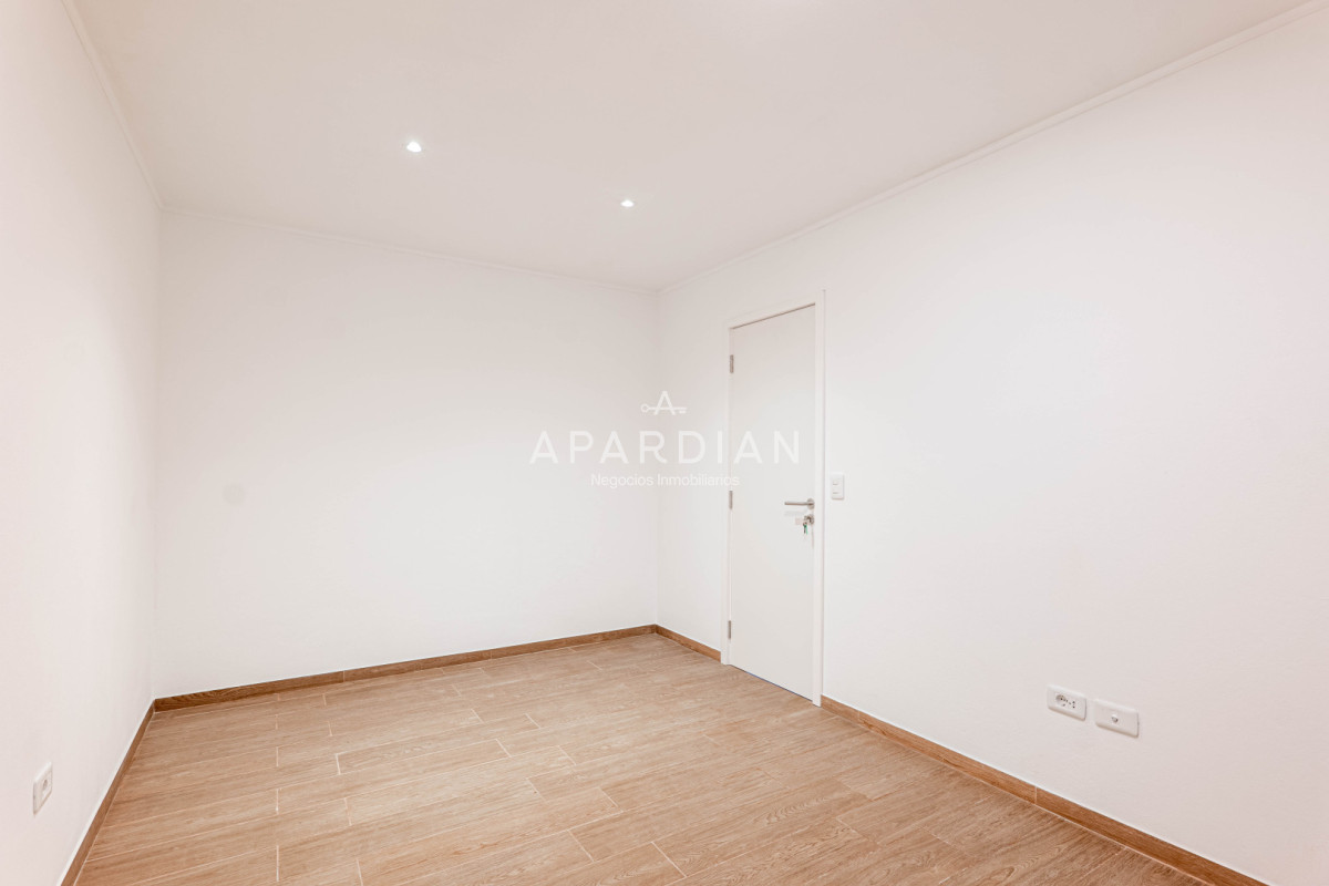 Casa ID.21099603 - Casa en venta -  APTA PARA BANCO - Maldonado - LAUSANA 