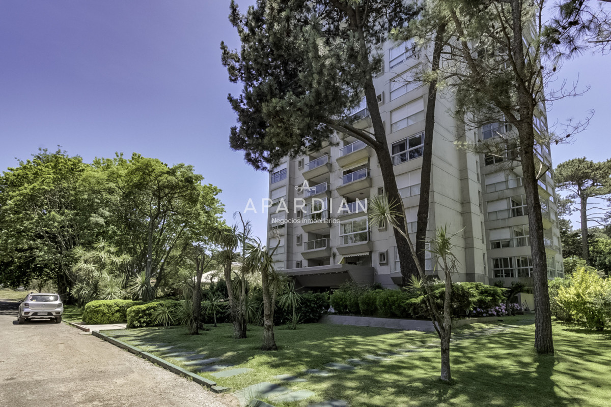 Apartamento ID.21099290 - Apartamento en venta - Roosevelt - 2 dormitorios 