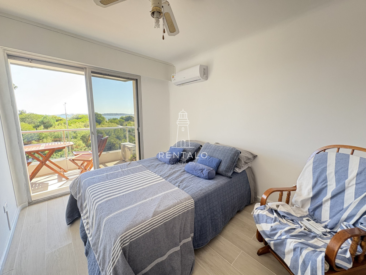 Apartamento ID.874 - Apartamento en alquiler invernal 1 dormitorio y medio playa mansa primera linea 
