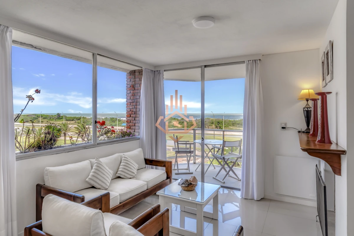 Oportunidad venta San Rafael, primera línea con  vista al mar.