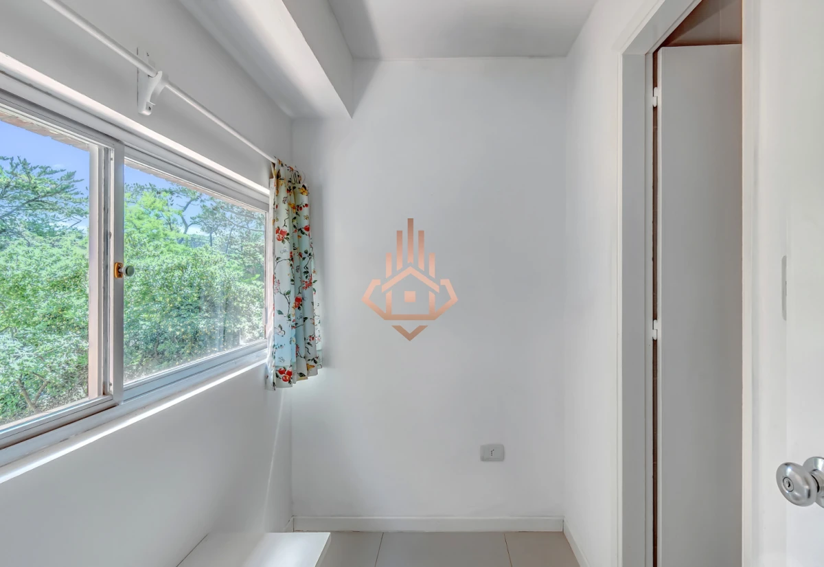 Oportunidad venta San Rafael, primera línea con  vista al mar.