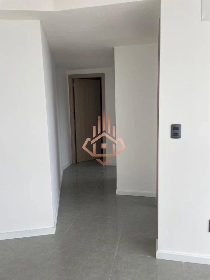 Venta depto en Gaudi de 1 dormitorio con balcón.