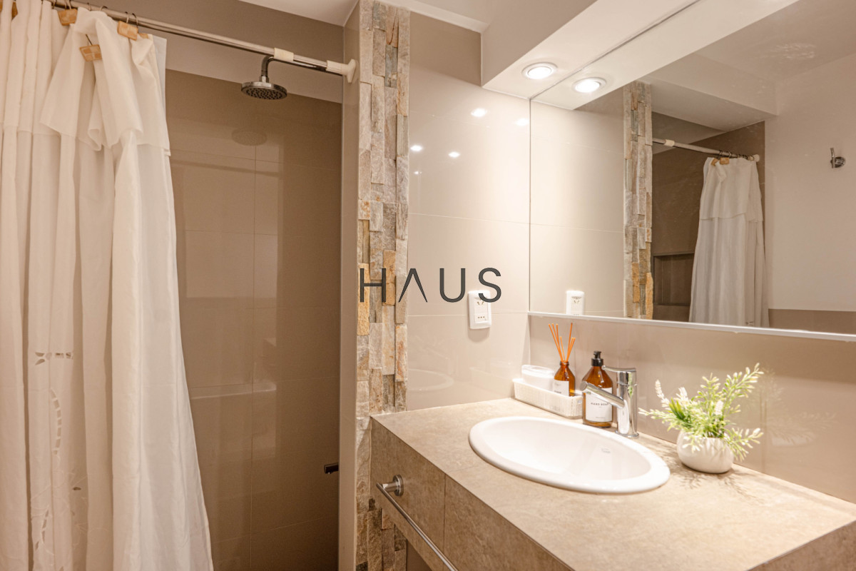 Apartamento ID.758 - Apartamento en Península - EN VENTA - 2 dormitorios  