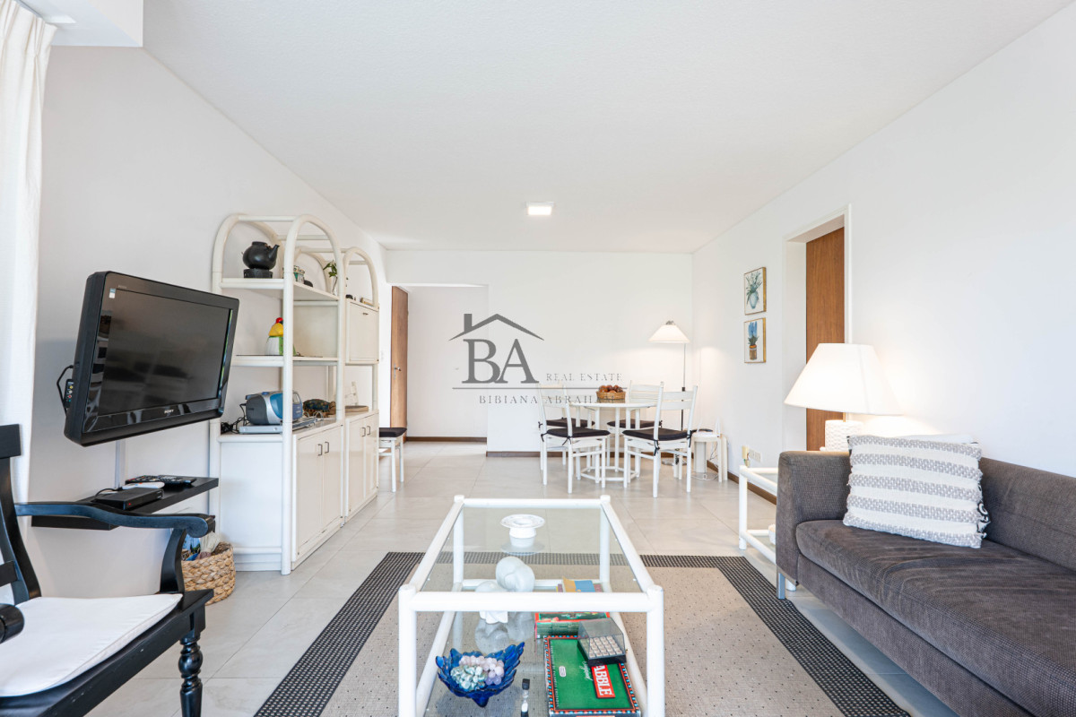 Apartamento ID.99 - Apartamento en venta - Roosevelt - 2 dormitorios 