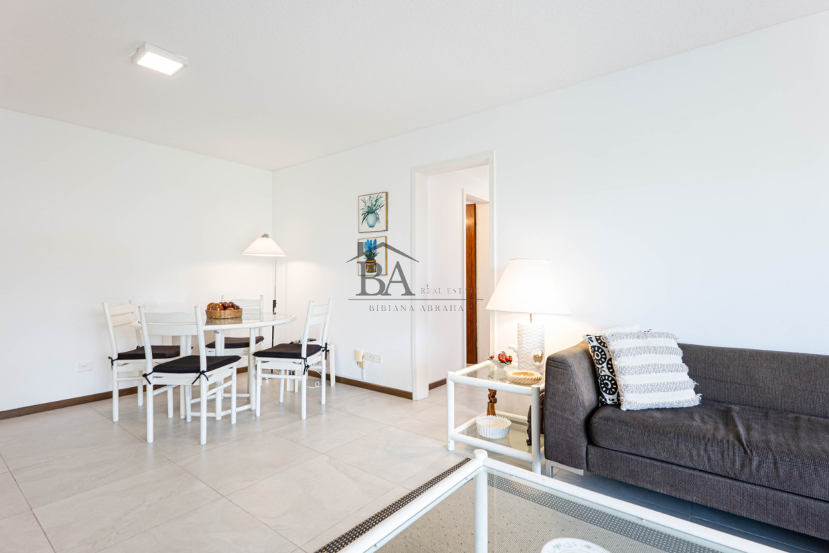 Apartamento ID.99 - Apartamento en venta - Roosevelt - 2 dormitorios 