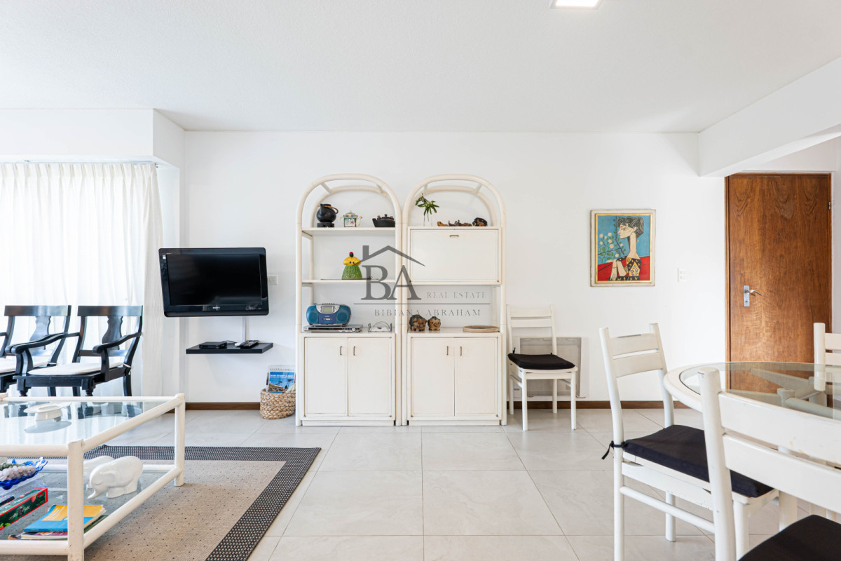 Apartamento ID.99 - Apartamento en venta - Roosevelt - 2 dormitorios 