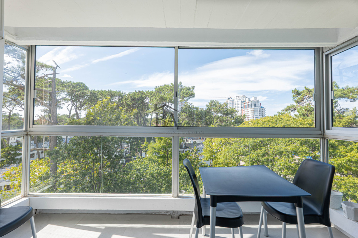 Apartamento ID.99 - Apartamento en venta - Roosevelt - 2 dormitorios 