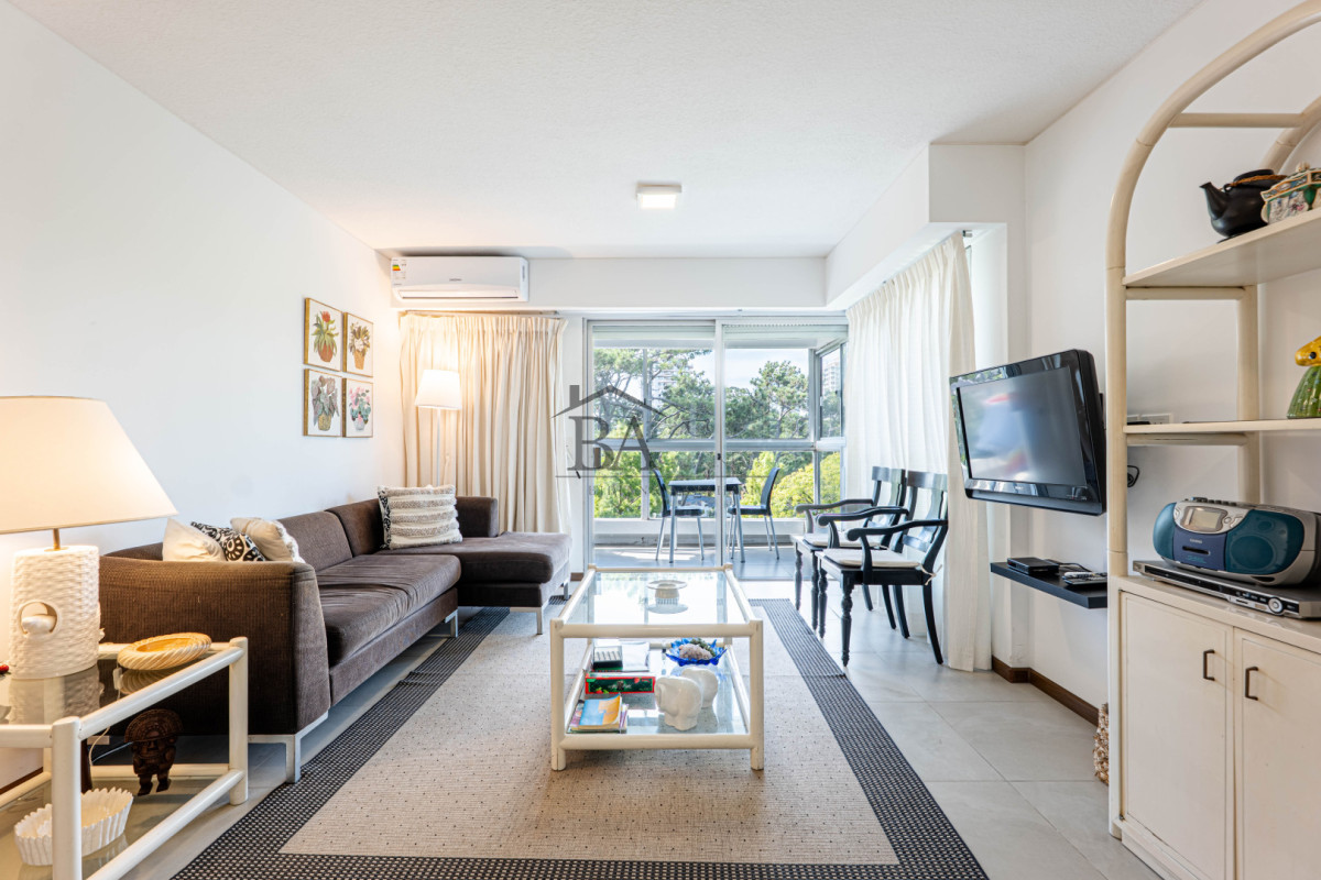 Apartamento ID.99 - Apartamento en venta - Roosevelt - 2 dormitorios 