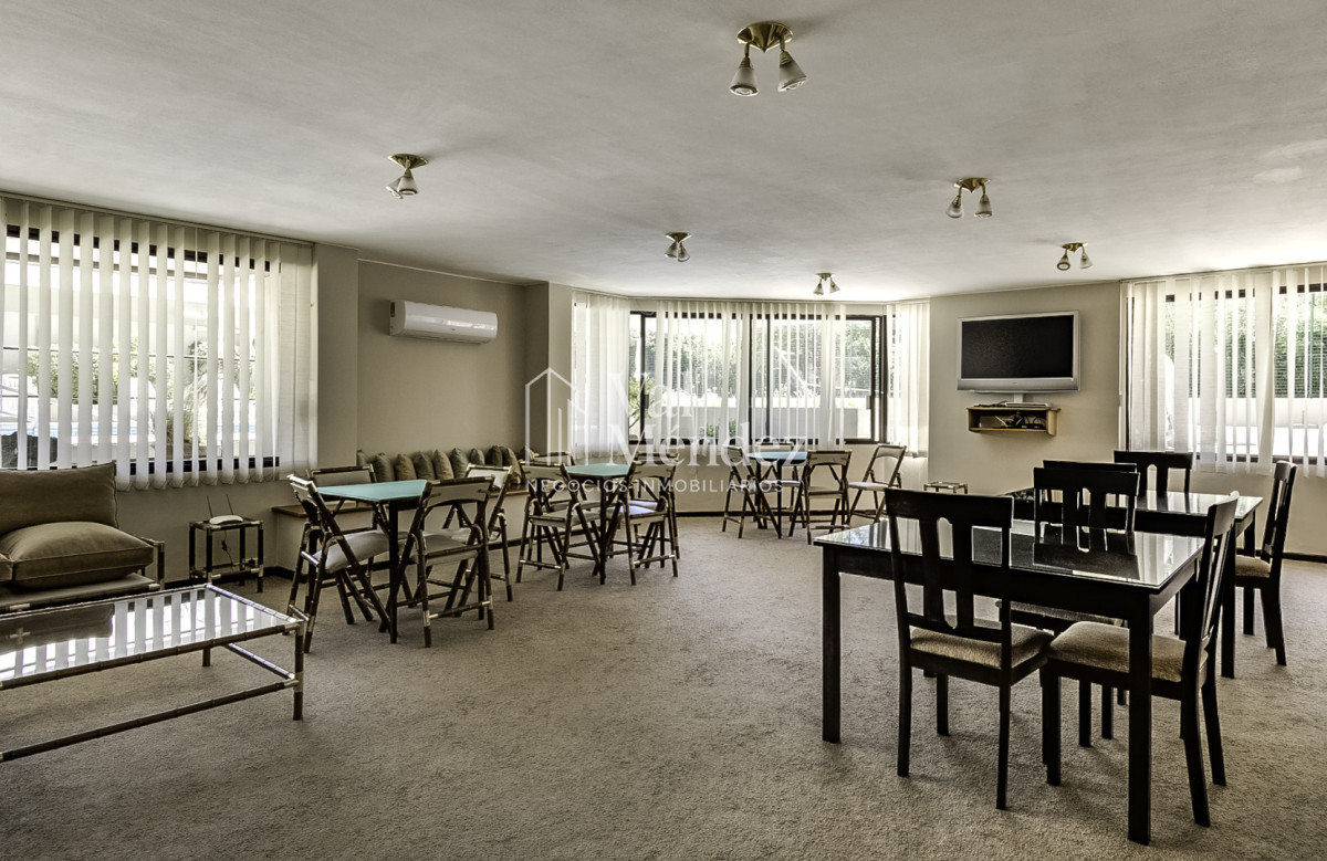 Apartamento ID.3850 - Apartamento en venta - Roosevelt - 2 dormitorios 
