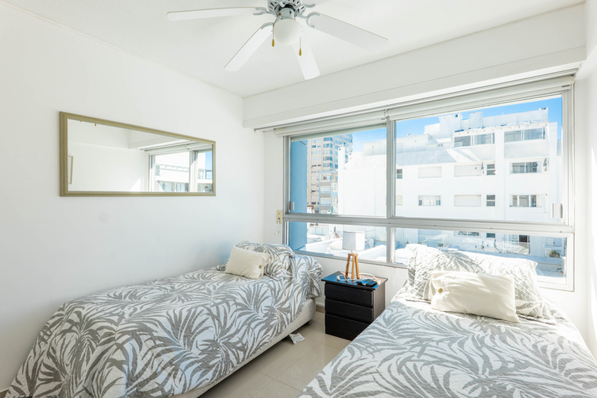 Apartamento ID.394 - Apartamento en Península - EN VENTA - 2 dormitorios  