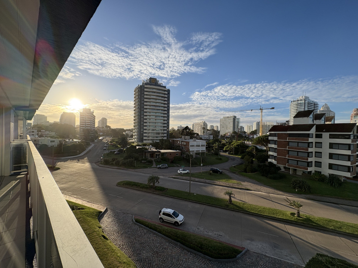 Apartamento ID.21097054 - Apartamento en Brava - Punta del Este - ALQUILER INVERNAL 