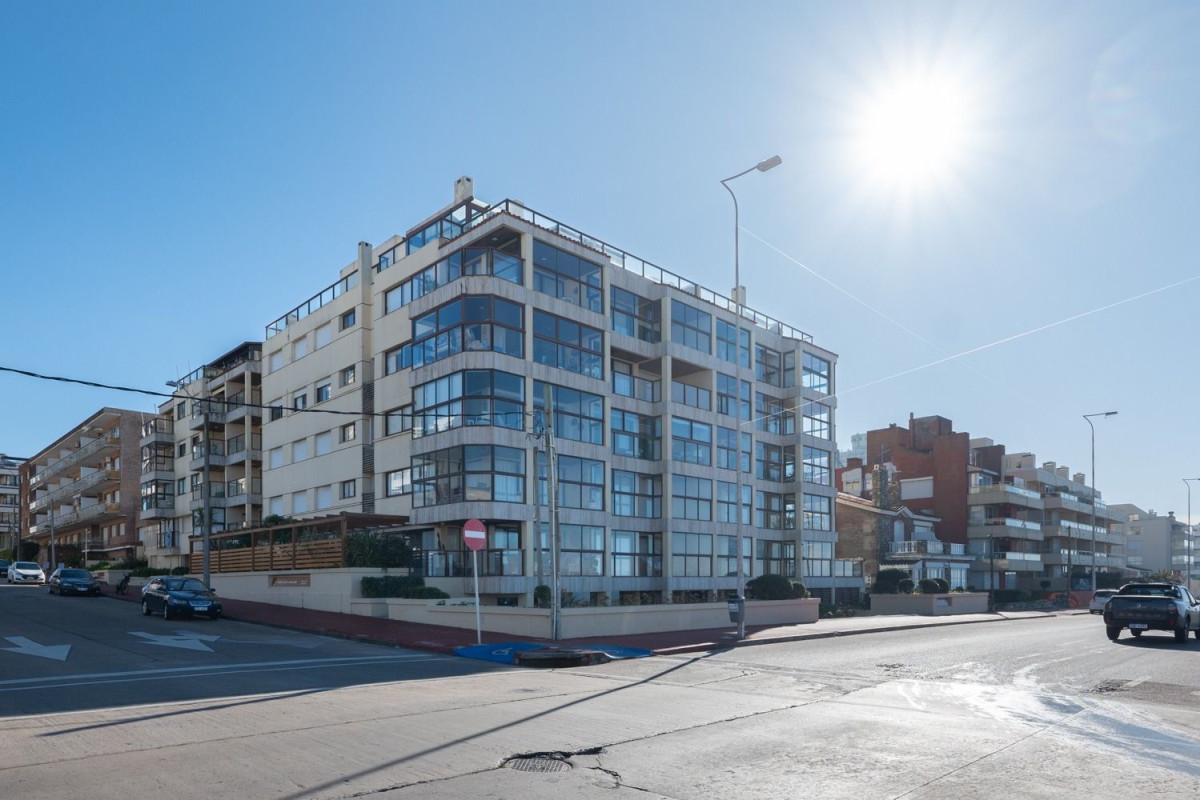 Apartamento ID.21097246 - APARTAMENTO EN VENTA -PENINSULA- PLAYA EL EMIR 