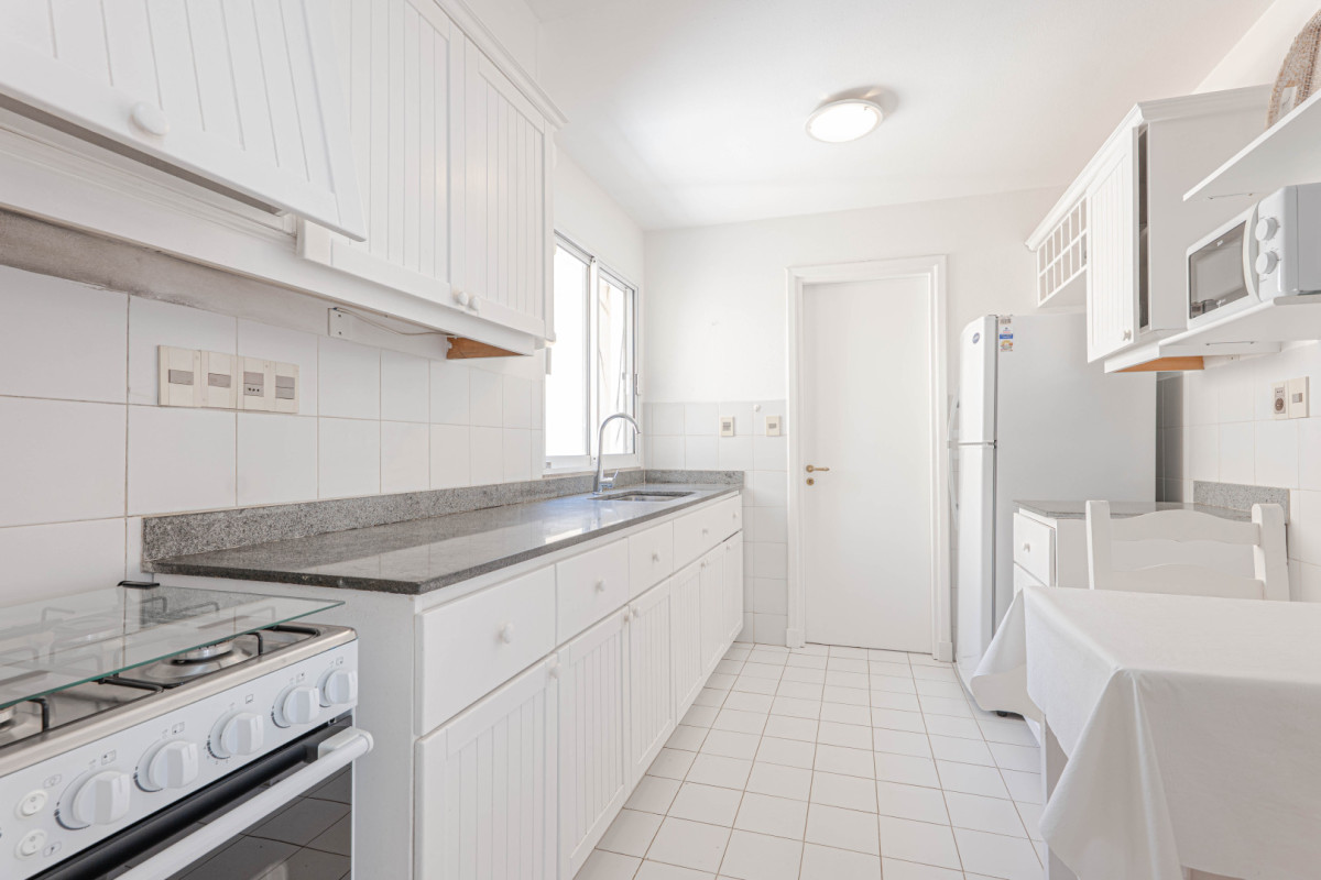 Apartamento ID.21097168 - En venta Apartamento frente al mar en Playa Brava - Punta del Este