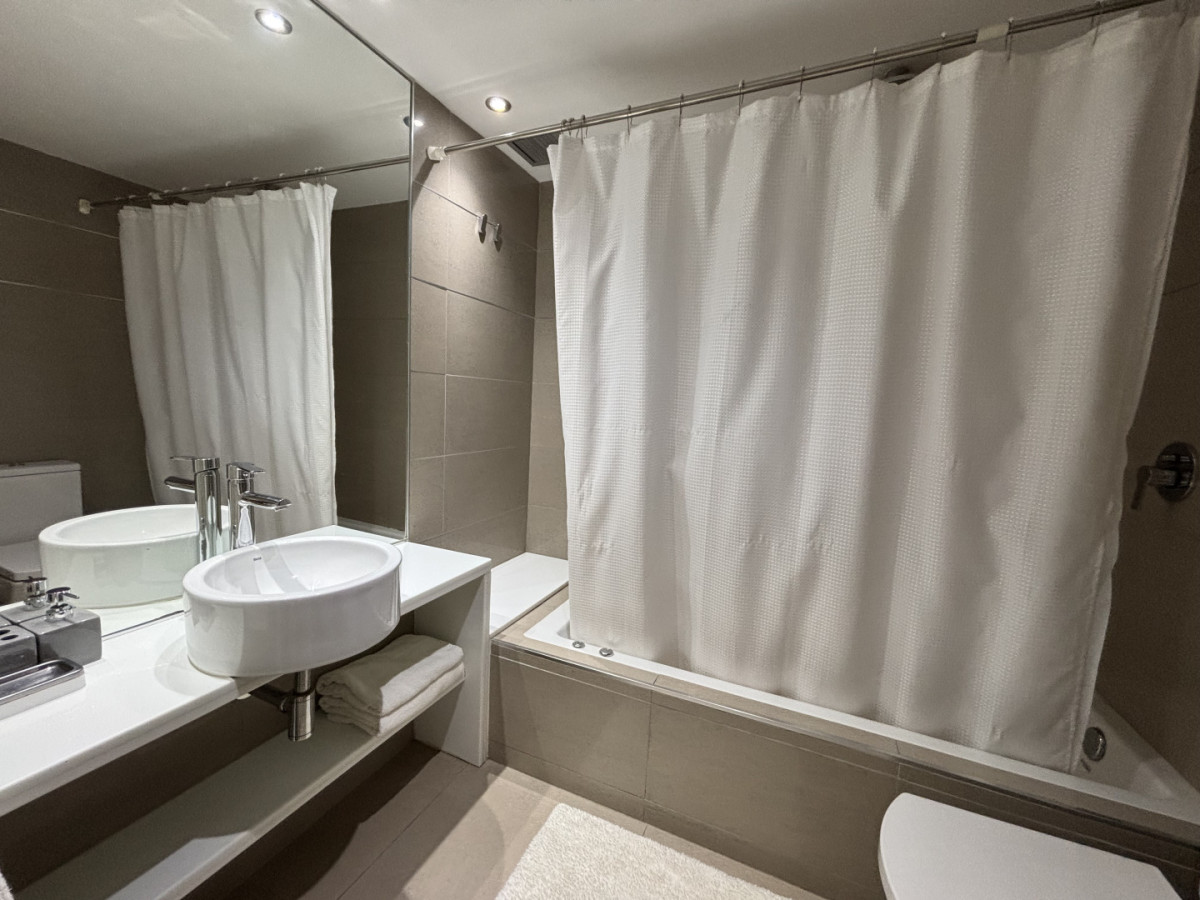 Apartamento ID.21097269 - Amplio departamento Playa Mansa