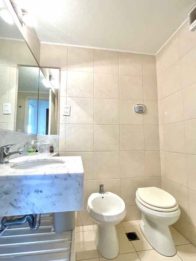 Apartamento ID.21093924 - En venta Playa Brava vista al mar 