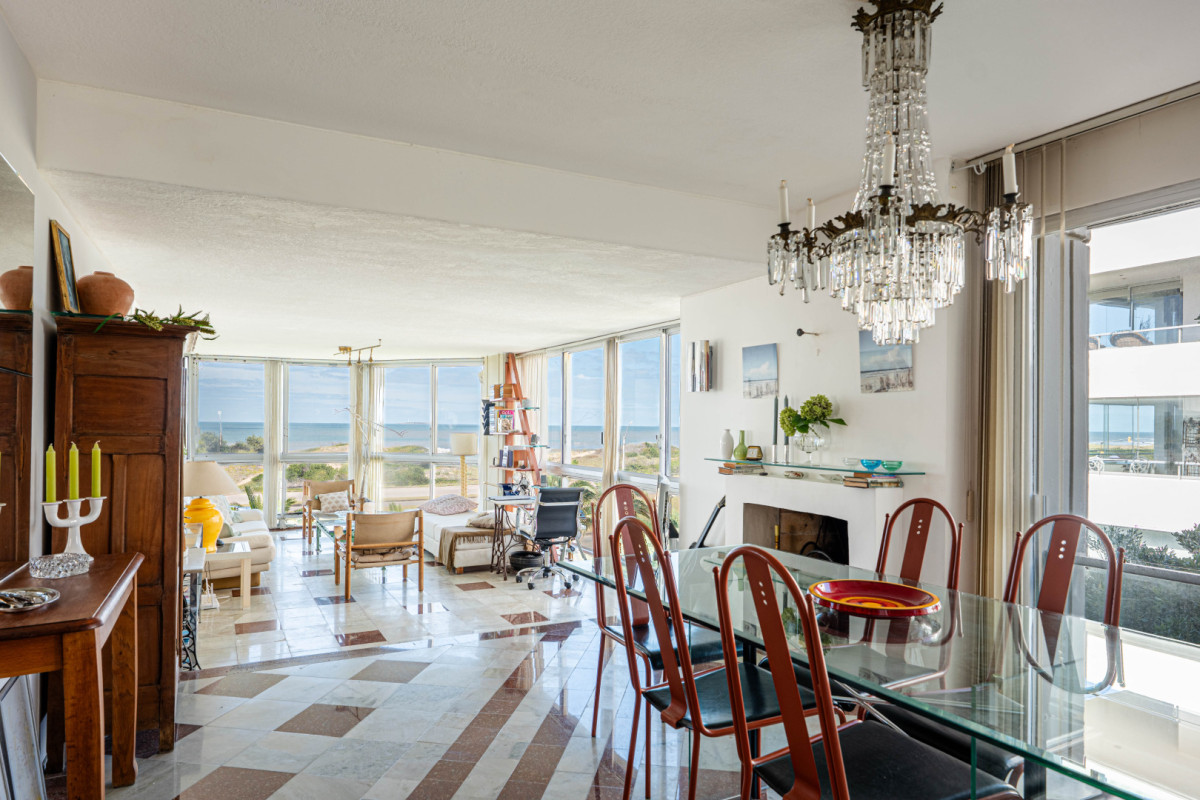 Apartamento ID.21097289 - Apartamento en primera línea al mar, en Brava - 2 dormitorios 