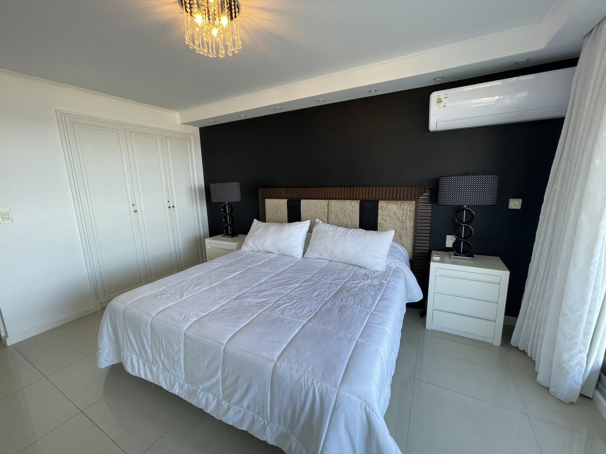 Apartamento ID.21093516 - Esquinero en Venta torre Imperiale 