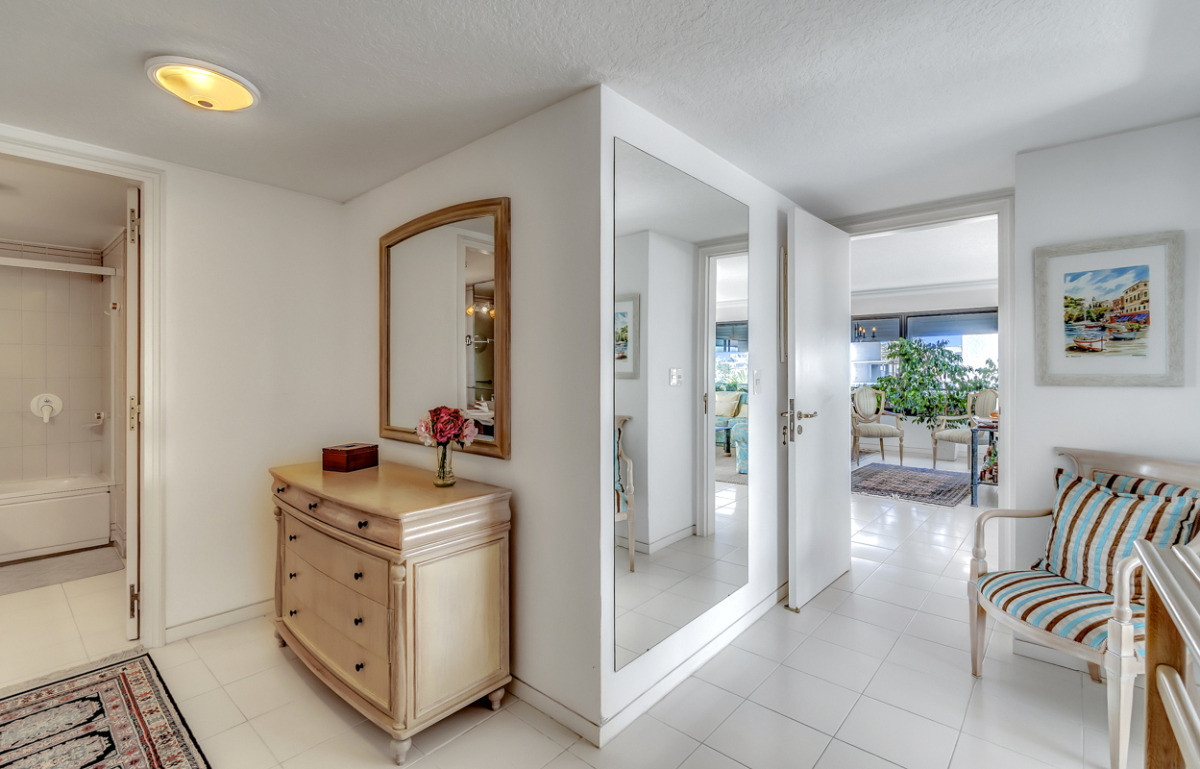 Apartamento ID.21097052 - Apartamento Frente al Mar en la Exclusiva Península de Punta del Este