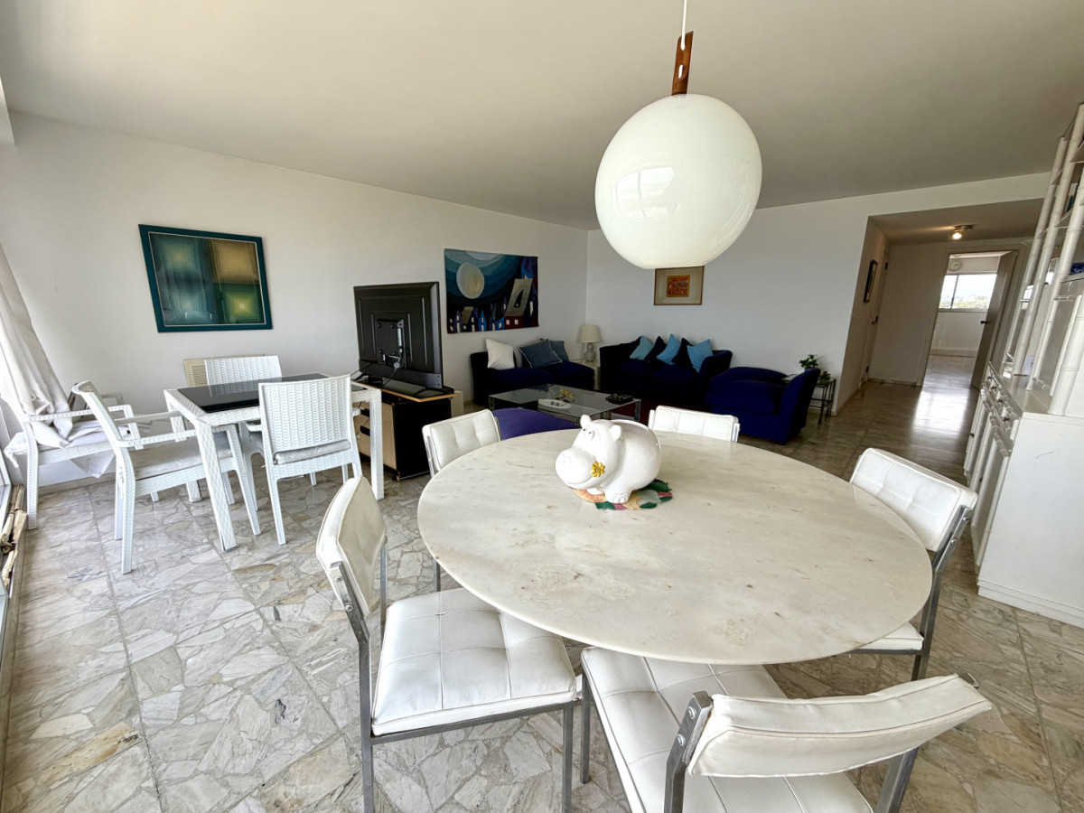 Apartamento ID.21097171 - Alquiler Enero y Febrero Vista playa mansa