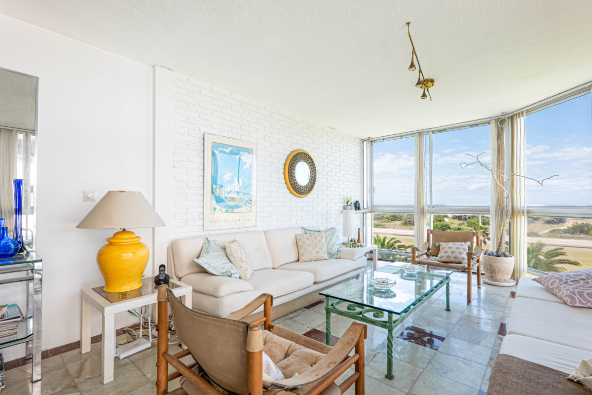 Apartamento ID.21097289 - Apartamento en primera línea al mar, en Brava - 2 dormitorios 