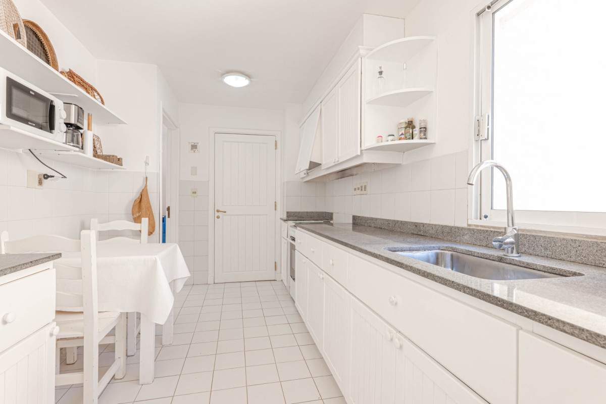 Apartamento ID.21097168 - En venta Apartamento frente al mar en Playa Brava - Punta del Este