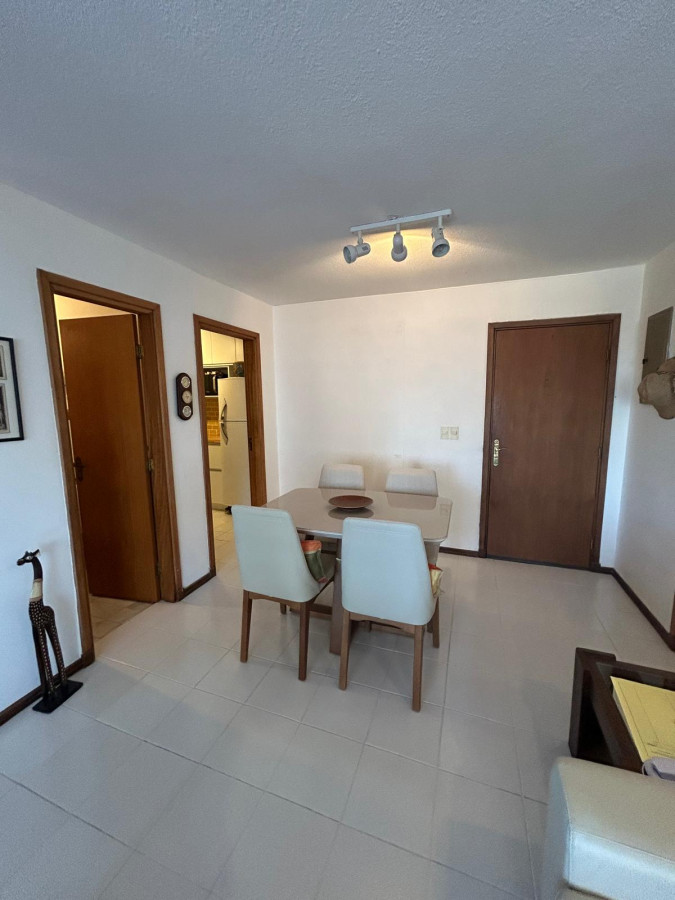 Apartamento ID.21097015 - Alquiler temporada 1 y medio dormitorio con servicios