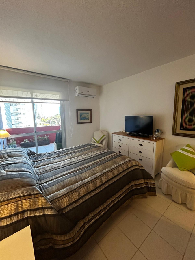 Apartamento ID.21097015 - Alquiler temporada 1 y medio dormitorio con servicios