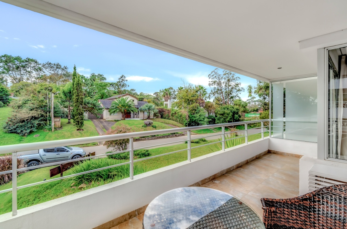 Apartamento ID.21097019 - Venta apartamento 1 dormitorio con vista despejada  y mucho sol.