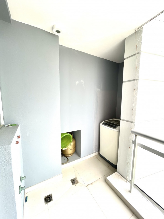 Apartamento ID.21093902 -  Exclusivo apartamento en Playa Mansa - Punta del Este, a tan solo 100 metros del mar.
