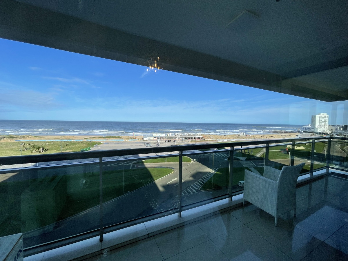 Apartamento ID.21093516 - Esquinero en Venta torre Imperiale 