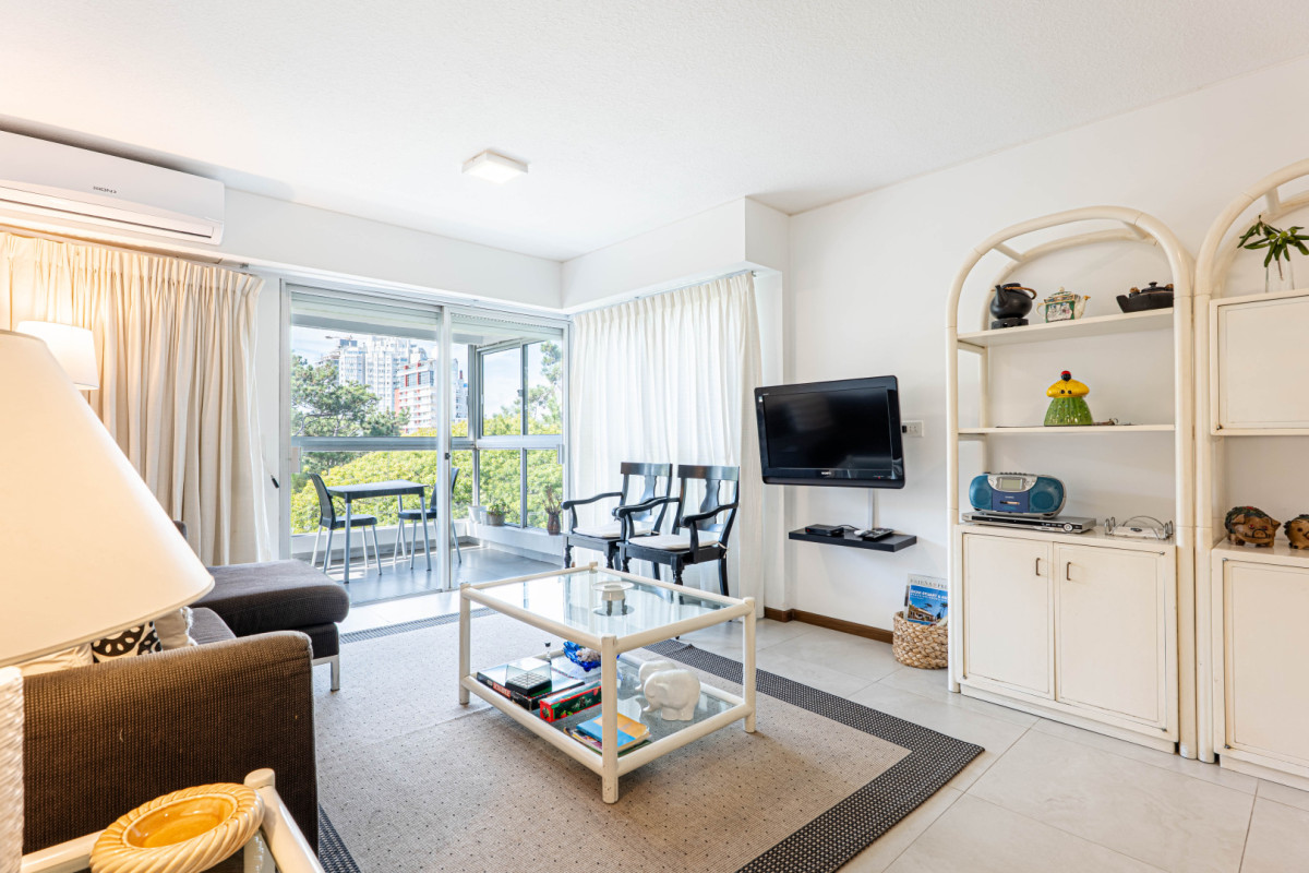 Apartamento ID.21097280 - Apartamento en venta - Roosevelt - 2 dormitorios 