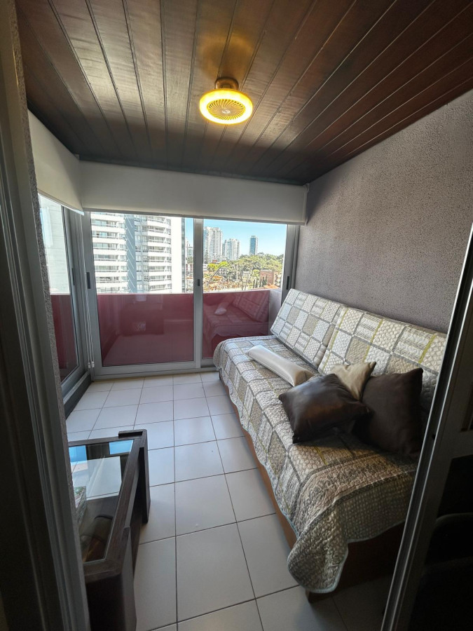 Apartamento ID.21097015 - Alquiler temporada 1 y medio dormitorio con servicios