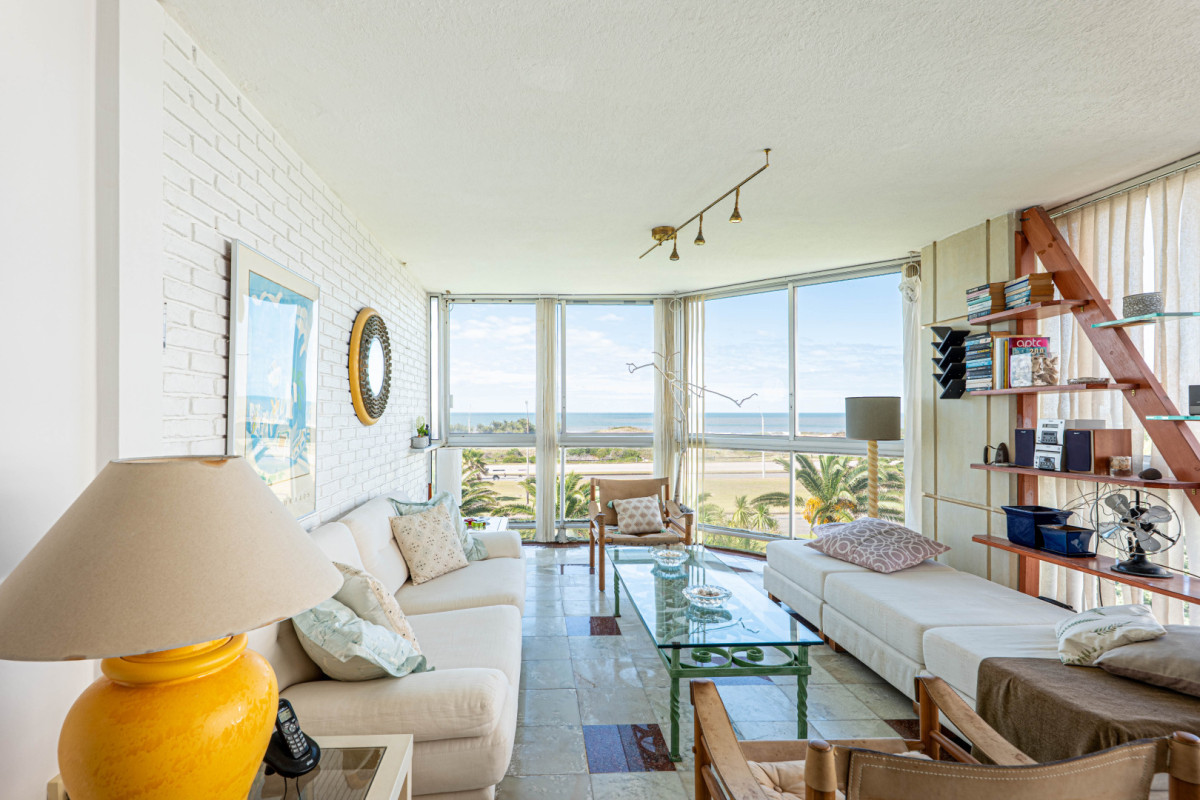 Apartamento ID.21097289 - Apartamento en primera línea al mar, en Brava - 2 dormitorios 