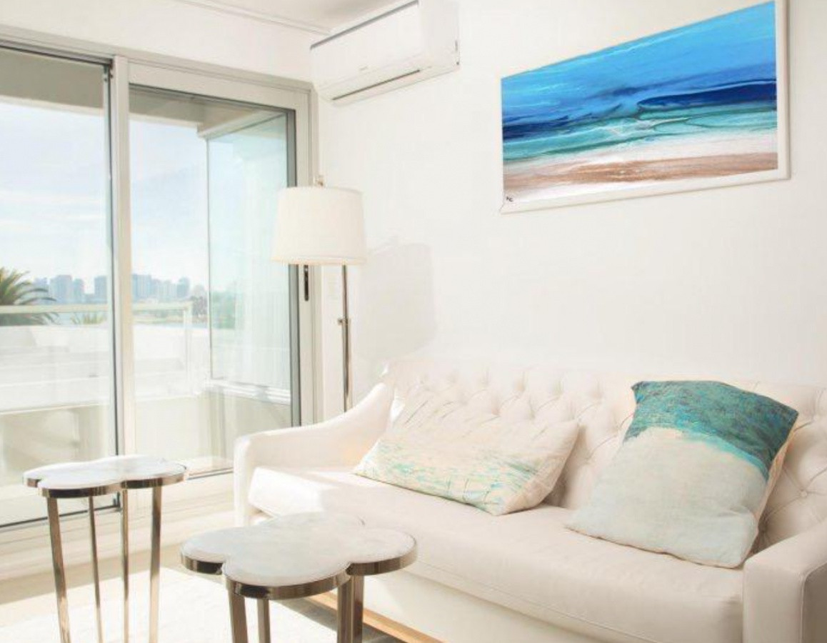 Apartamento ID.21097016 - Alquiler temporal Depto de 2 dormitorios en Punta Del este