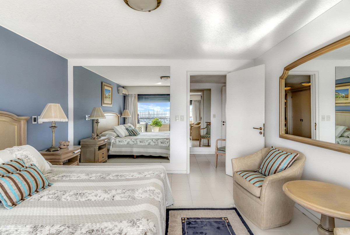 Apartamento ID.21097052 - Apartamento Frente al Mar en la Exclusiva Península de Punta del Este