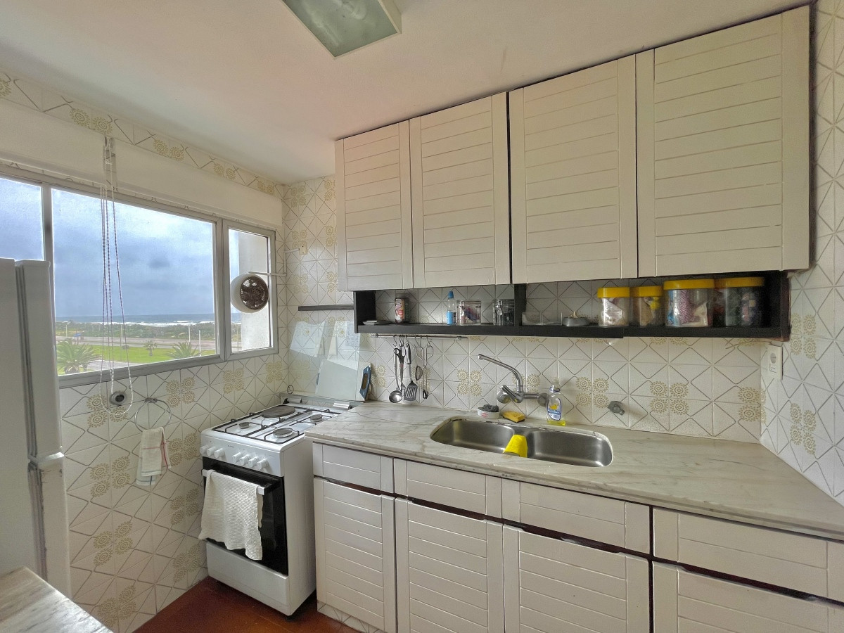 Apartamento ID.21093924 - En venta Playa Brava vista al mar 