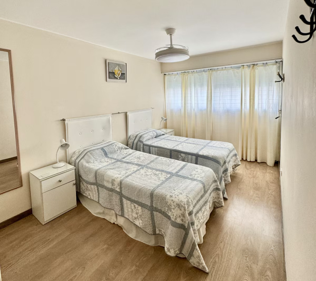 Apartamento ID.21096958 - Península En Venta 1 Dormitorio 