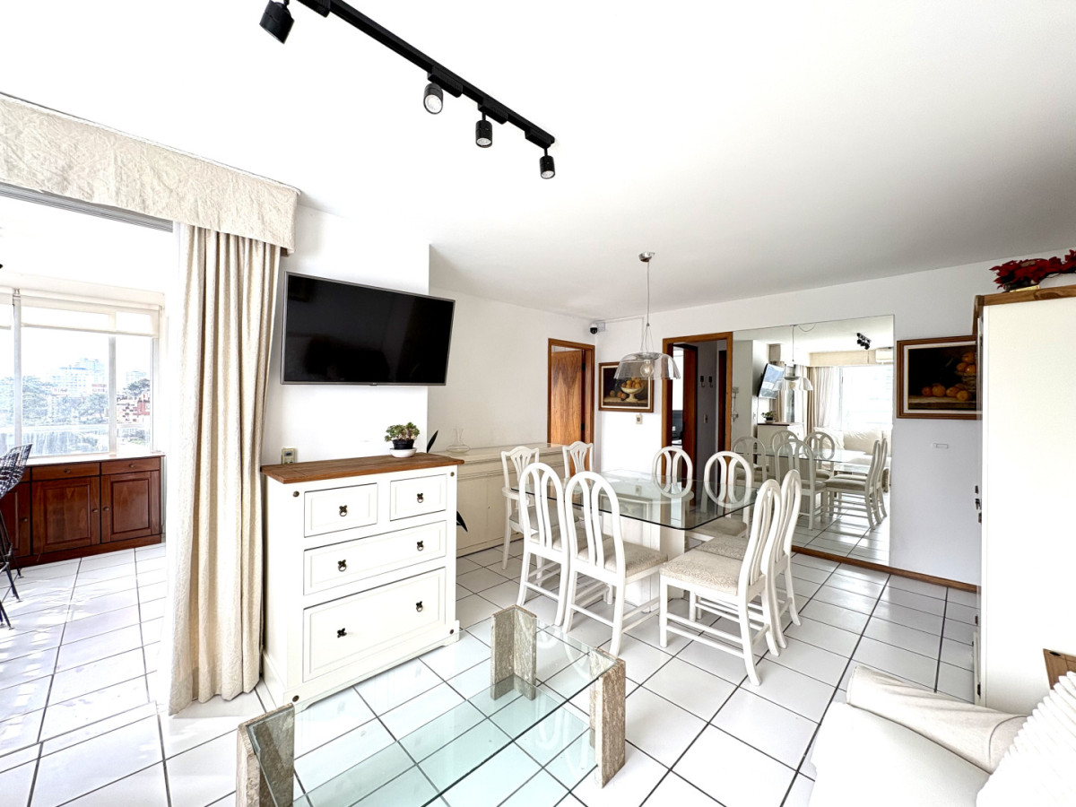 Apartamento ID.21097527 - Apartamento en Chiverta, Punta del Este - ALQUILER ANUAL 