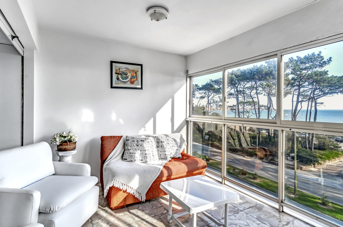 Apartamento ID.21093493 - Muy lindo Departamento Playa Mansa Vista al Mar