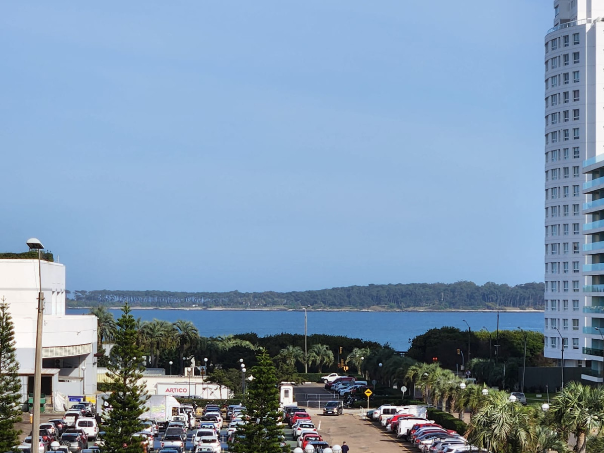 Apartamento ID.21097084 - Alquiler Febrero 