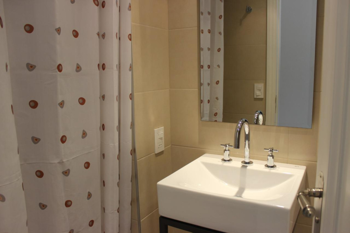 Apartamento ID.21096995 - Vende Playa Brava - Punta del Este**