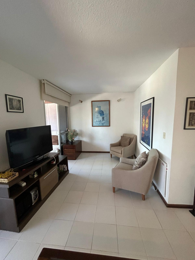 Apartamento ID.21097015 - Alquiler temporada 1 y medio dormitorio con servicios