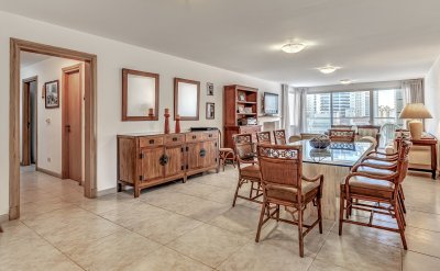 En venta Punta del Este Playa Brava. 